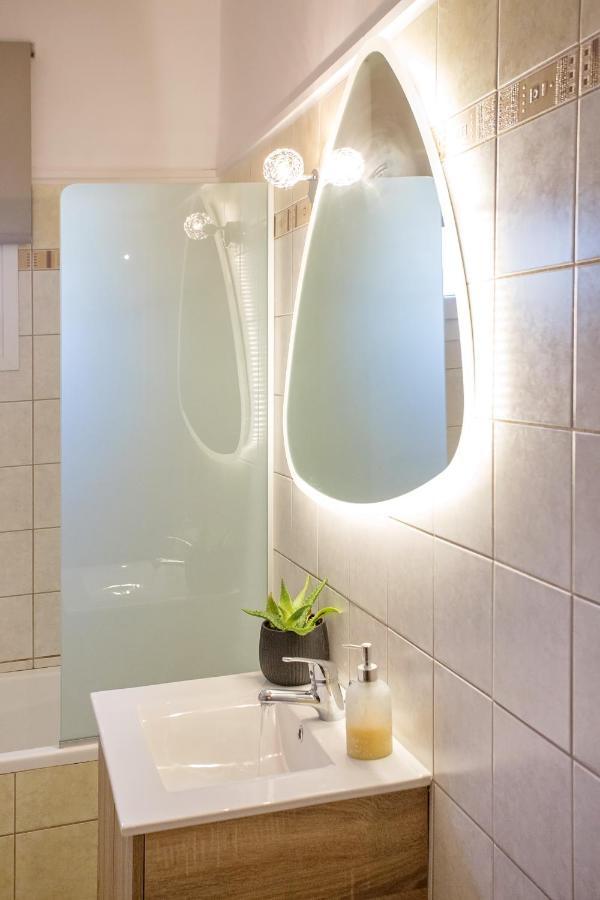 Joy Cozy Apartment Nea Iraklitsa Екстер'єр фото